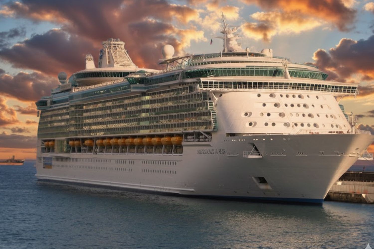 Coach & Cruise to Bermuda & Eastern Caribbean - June 9-19, 2027